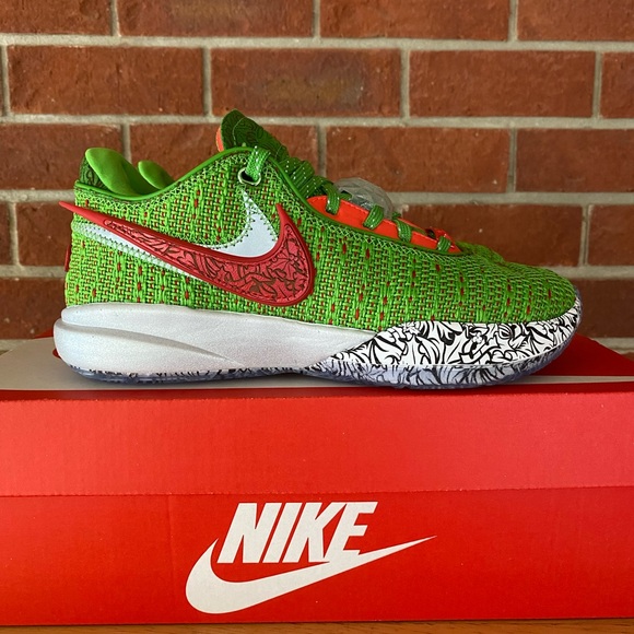 Nike Shoes - Nike Lebron 20 Stocking Stuffer Size 7 Womens Grinch Green Red New Sneakers Shoe